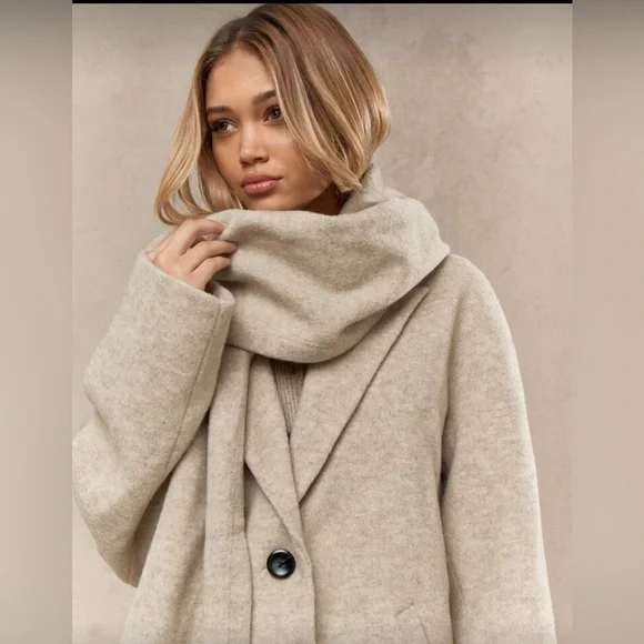 Missguided Jacket & Scarf Set - Picture 3 of 7